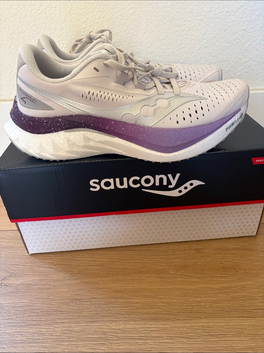 Saucony Endorphin Speed 4